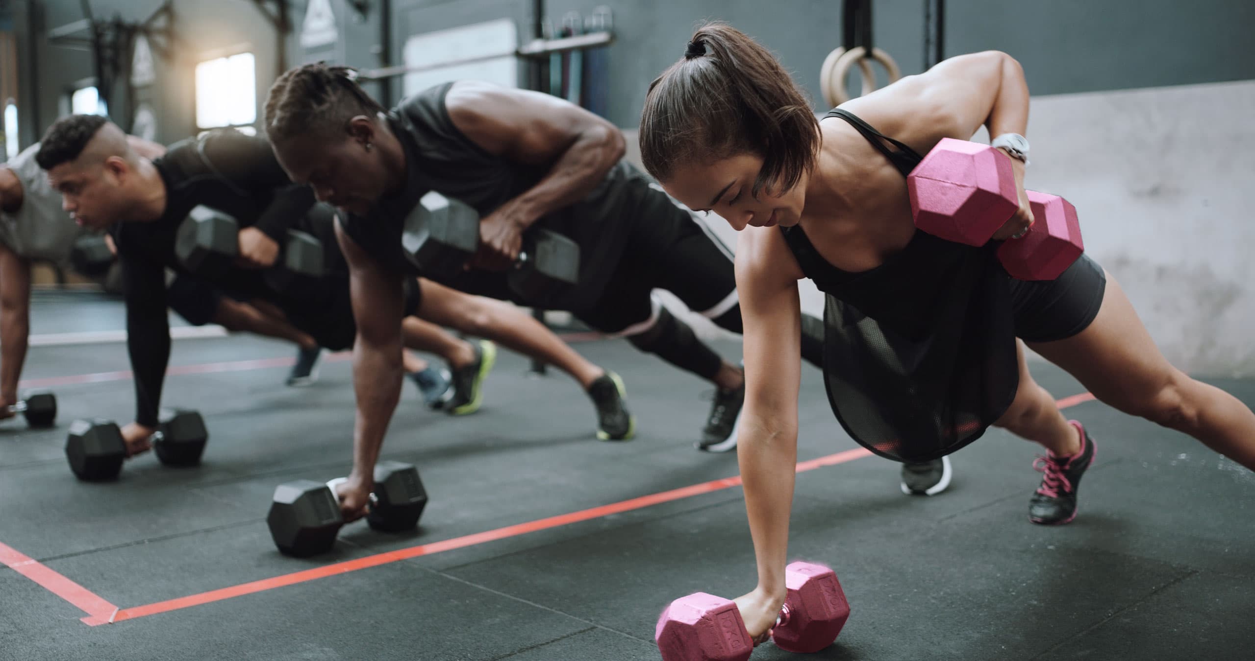 Hantle sześciokątne zestaw 2x4 kg ciężarki do ćwiczeń obciążniki fitness różowe ModernHome