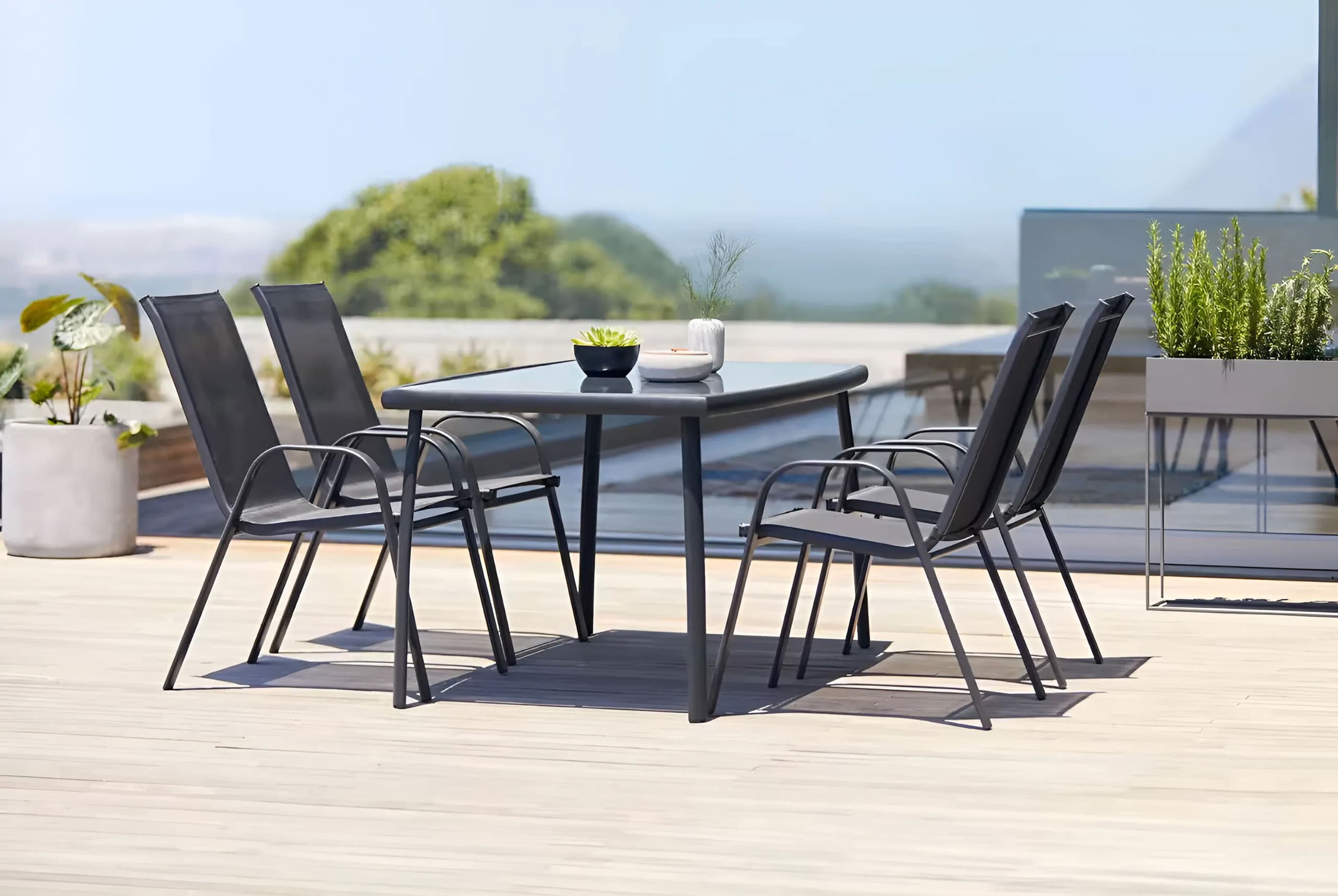 Zestaw komplet 4 krzeseł ogrodowych na taras balkon czarne MultiGarden